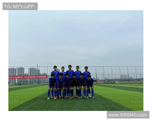 成都足球队以56分领跑邀请赛积分榜展现强劲实力